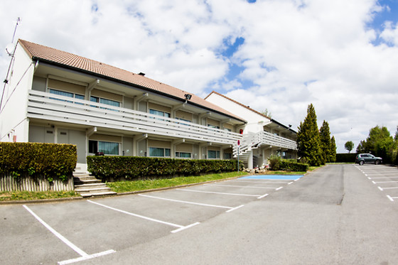 Hôtel Campanile Arras - photo 1