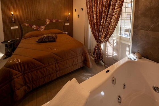 Jacuzzi Rooms Vatican Museum - photo 4