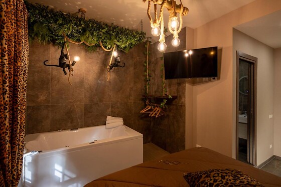 Jacuzzi Rooms Vatican Museum - photo 5