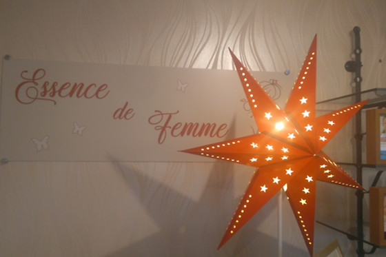 Essence de Femme - photo 0