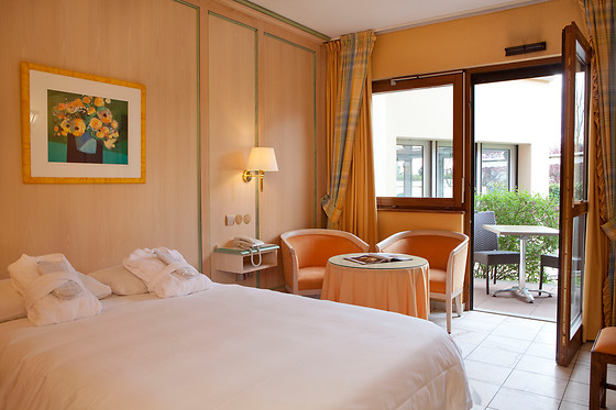 Hôtel l'Europe - photo 1
