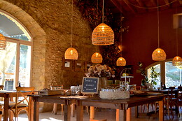 CAN BUCH HOTEL ECOTURISMO