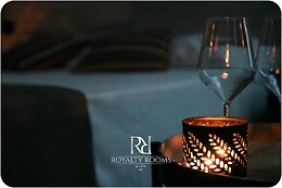 Royalty Rooms & Spa