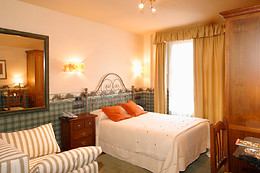 HOTEL AVENIDA REAL