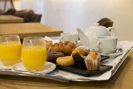 YOMO EUREKA HOTEL - photo 2