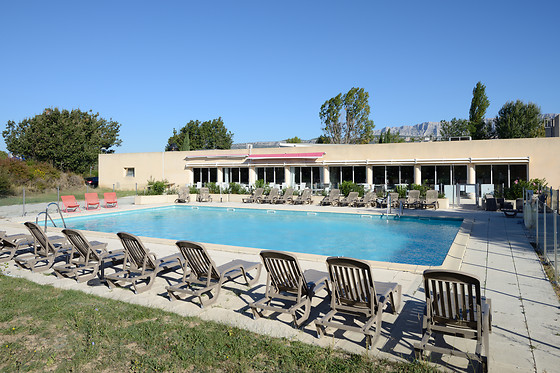 Sure Hotel By Best Western Aix Sainte Victoire - photo 0