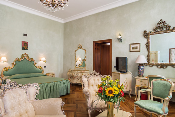 Villa Tacchi - photo 2