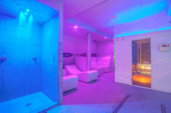 Ferretti Beach Hotel - photo 17