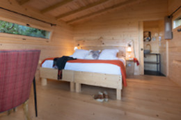 Les Cabanes dans les Bois