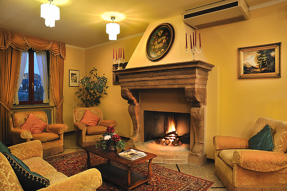 Hotel Bonconte - photo 0