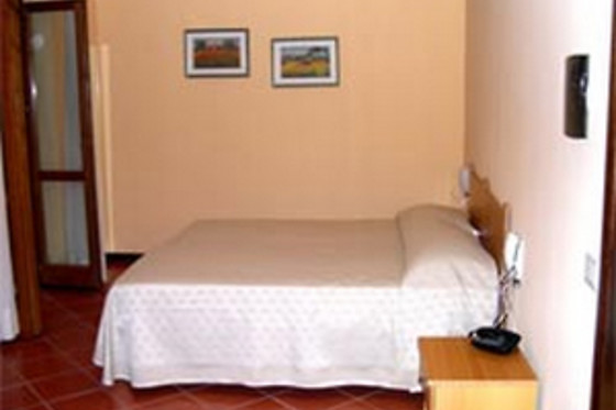 Larus Hotel - photo 2