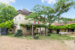 La Closerie Des Arts